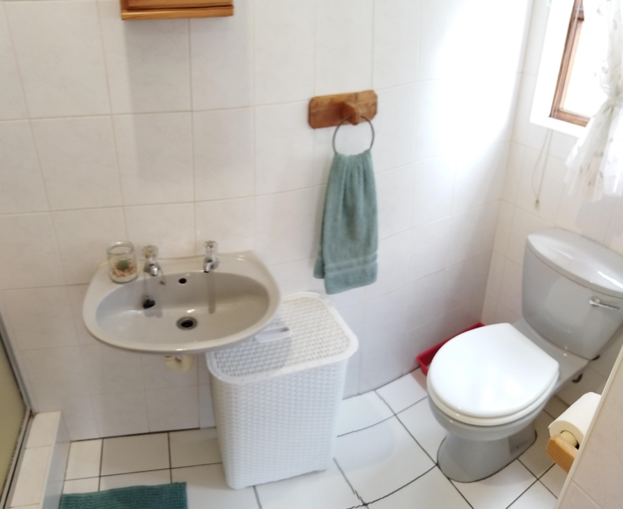 3 Bedroom Property for Sale in Strelitzia Park Eastern Cape